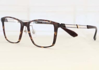 XL1823 54 DB-1